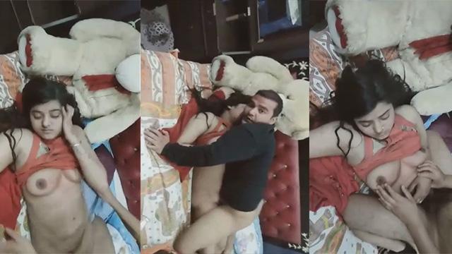 Virgin Girl – Fucking Her Cousin Brother Video